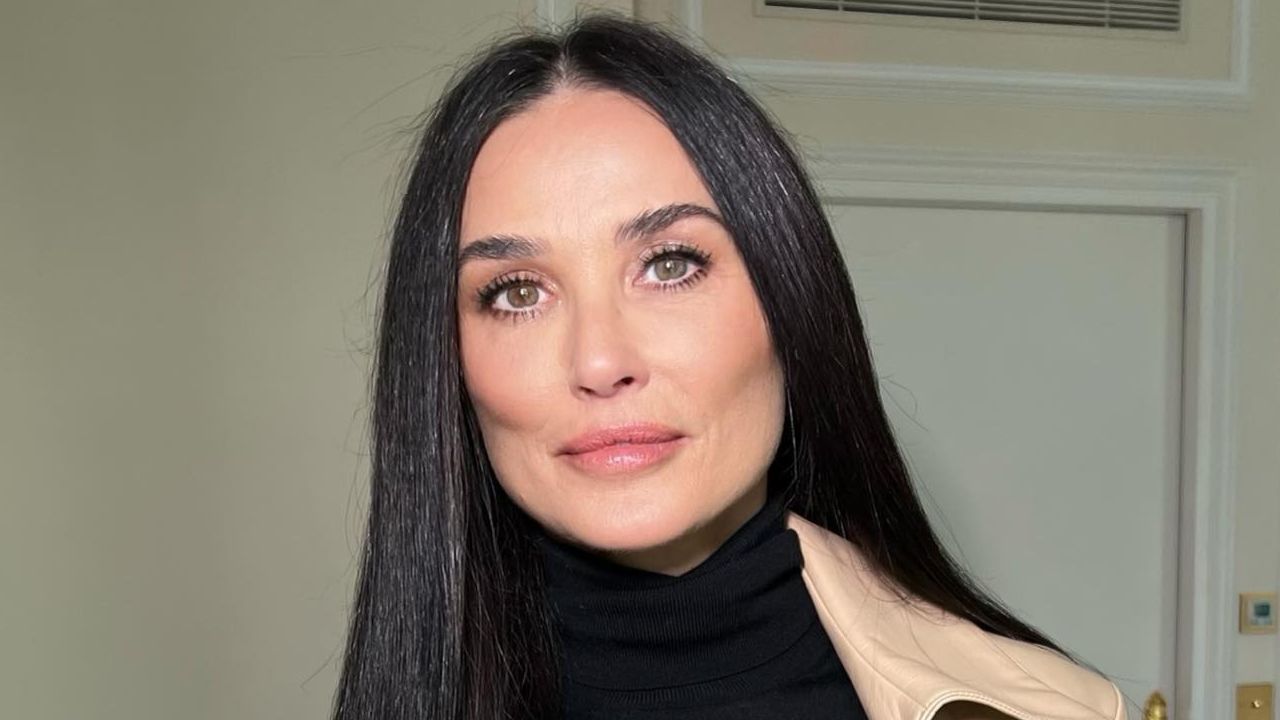 Capelli lunghi a 50 anni come demi moore