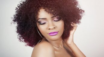Capelli lunghi e luminosi: la nuova tecnica per valorizzarli