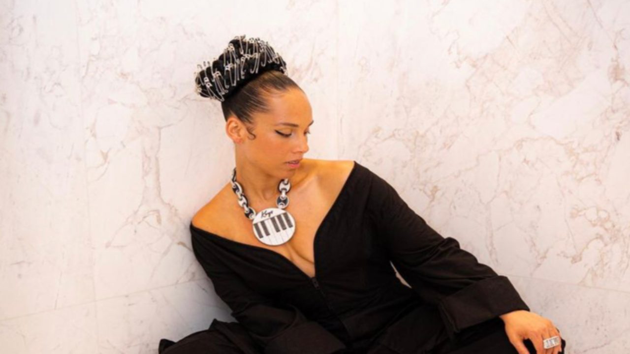 ALICIA KEYS