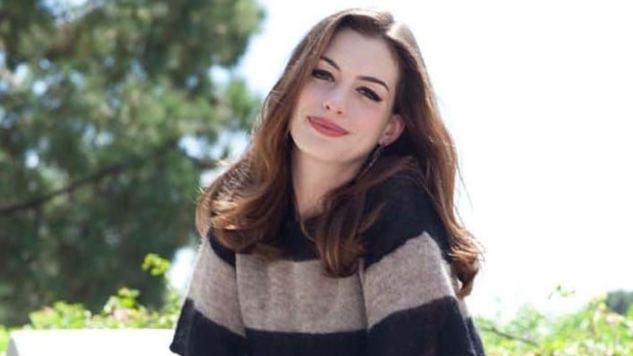 Anne Hathaway prepara WeCrashed