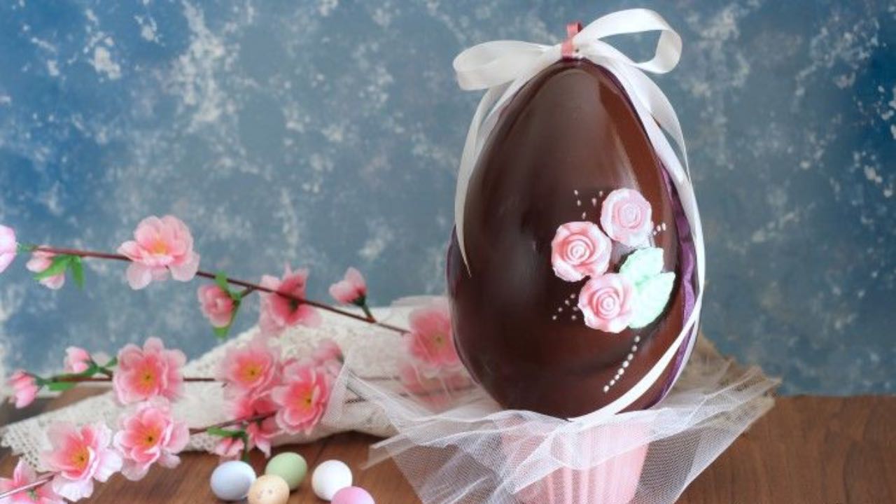 fare uovo pasqua artigianale