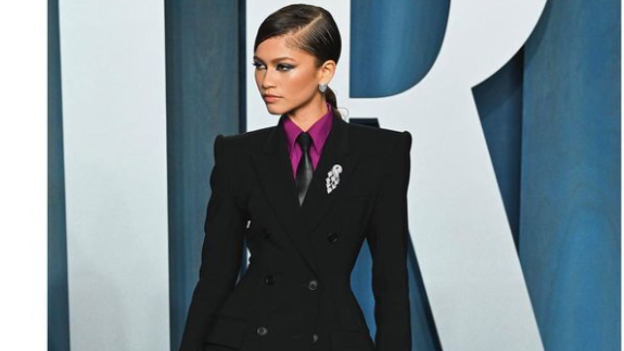 Zendaya tailleur mozzafiato