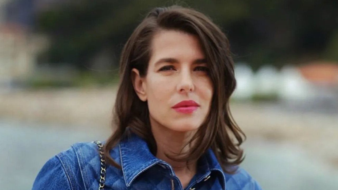 Charlotte Casiraghi sfilata Chanel