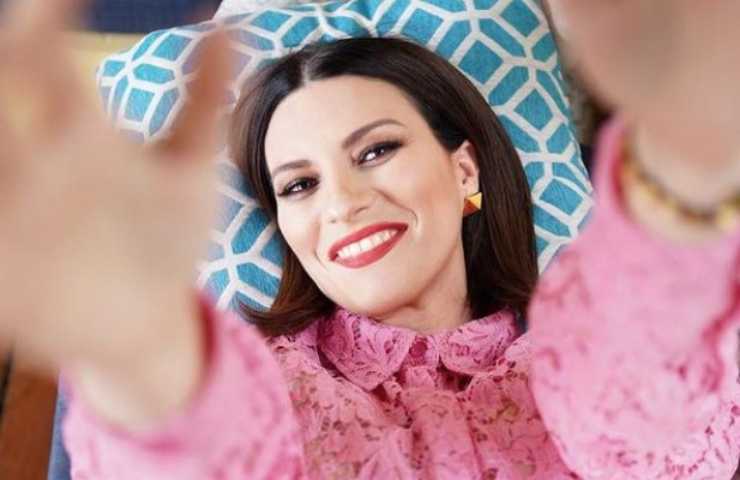 Laura pausini look prime video