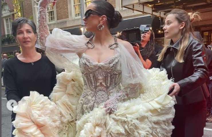 Rosalia stupisce tutti Met Gala 