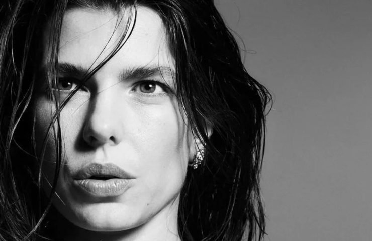 charlotte casiraghi taglio capelli bob