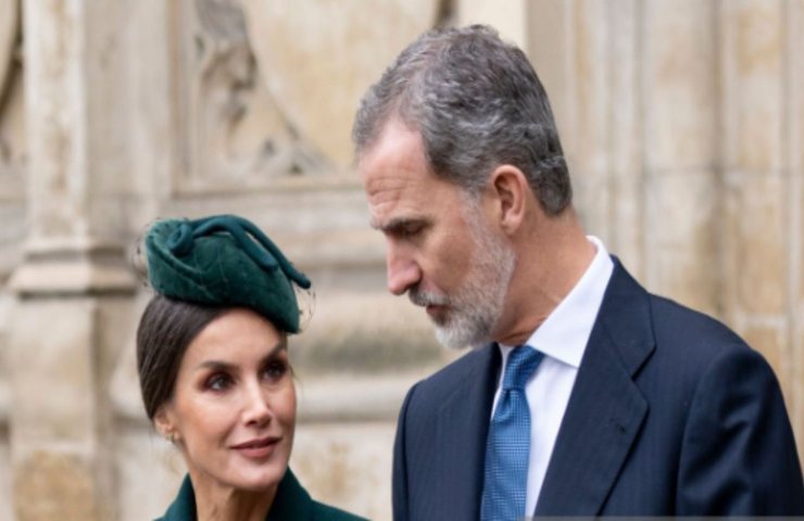 re filippo VI scandalo letizia ortiz incinta di un altro