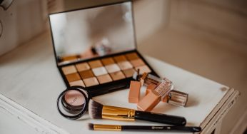 I test bocciano la crema colorata di un noto brand di cosmetici: cosa hanno trovato?