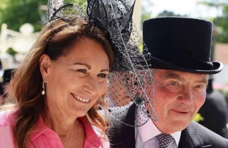 carole middleton abito marito