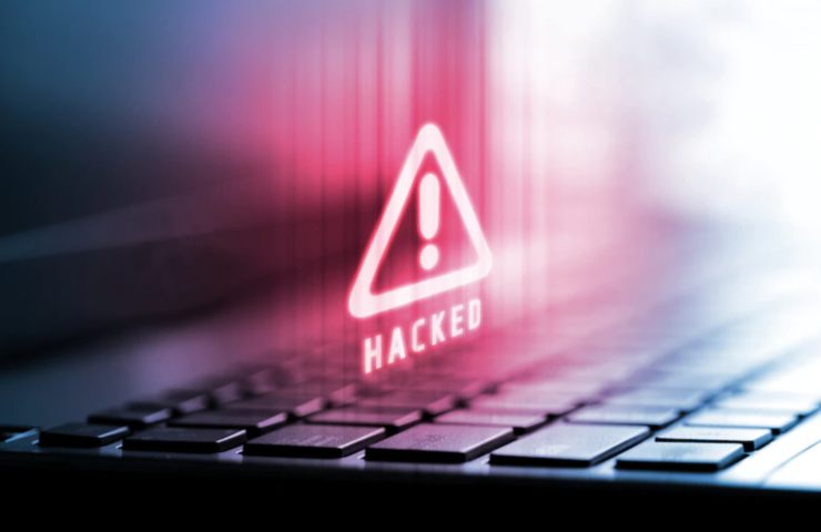 attacco hacker informatica cellulare privacy dati sensibili