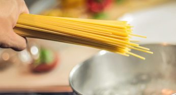 Spaghetti, sono quasi tutti contaminati da glifosato: ecco le uniche marche che si salvano e superano i test
