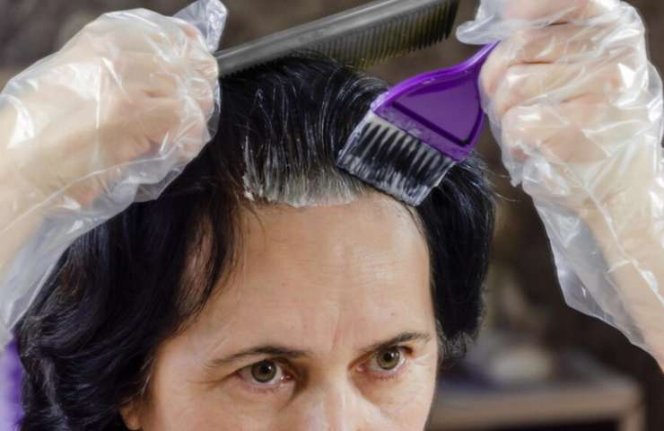 tintura rimedio fai da te capelli bianchi soluzione