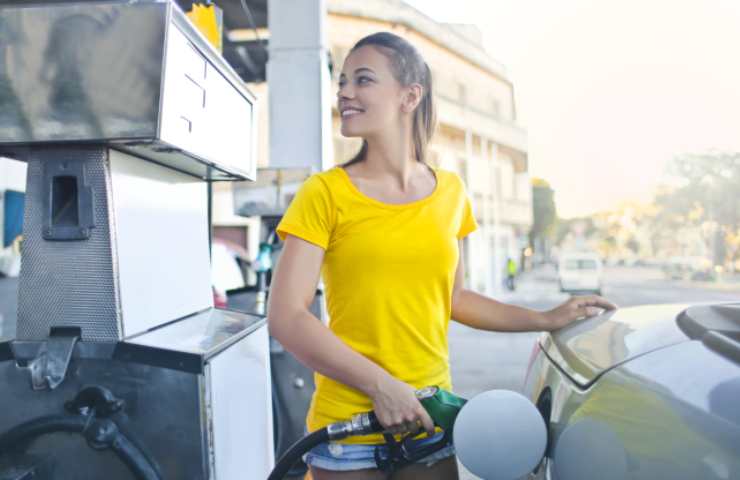 Benzina: ecco cosa fare