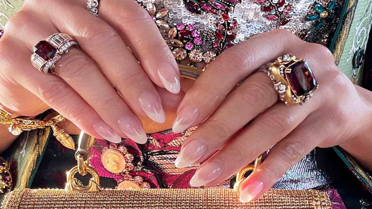 american manicure tendenza dell'estate