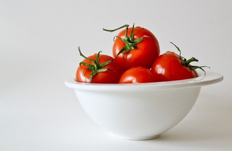 pomodori allerta pesticidi supermercati