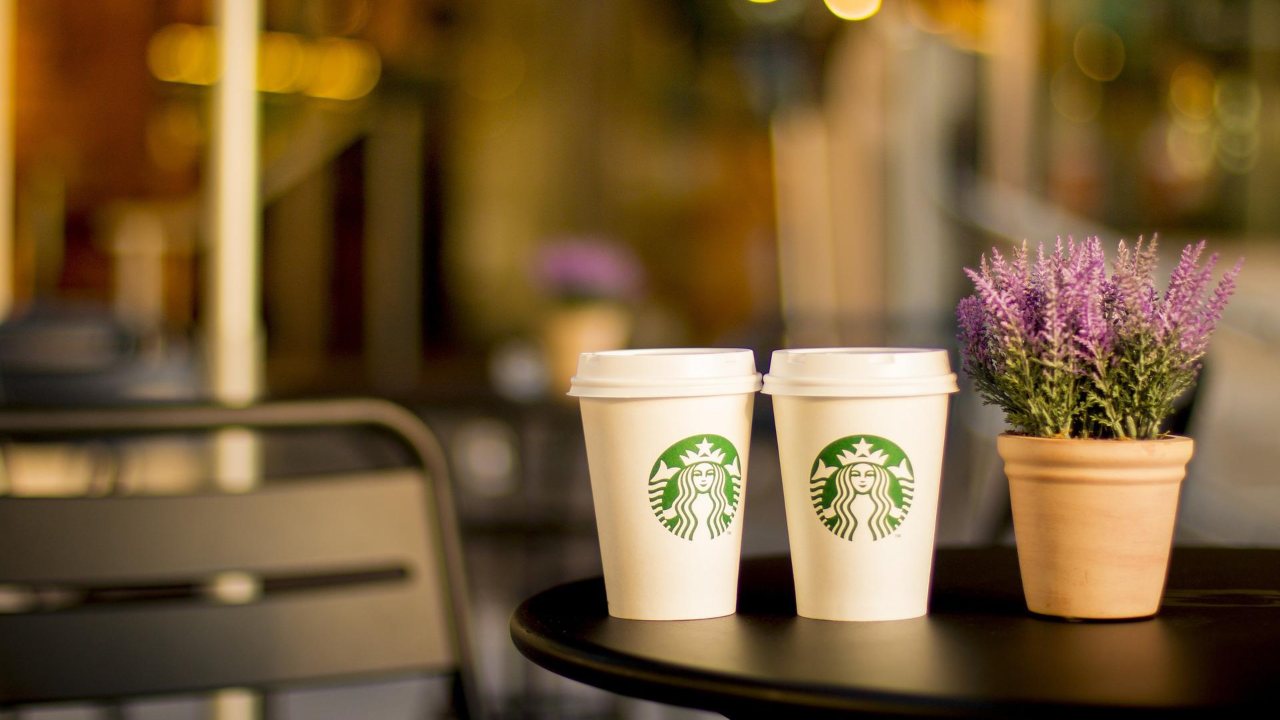 Starbucks nuova apertura