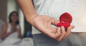 Anelli di fidanzamento: i 7 che fanno veramente sognare, una favola per ogni donna