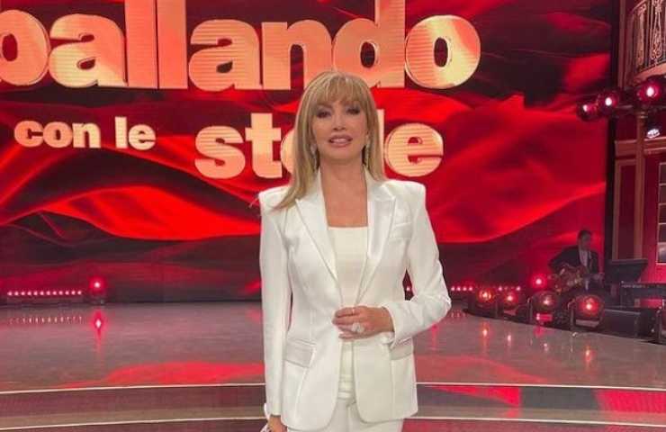 Ballando con le stelle acconciatura Paola Barale