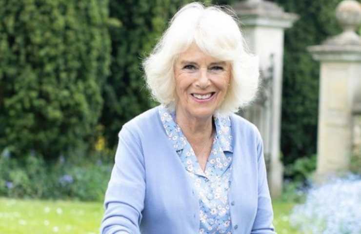 Camilla Parker Bowles giovane