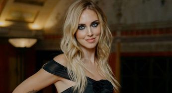 Chiara Ferragni: minigonna in ecopelle e mocassini è la combo top per questa stagione