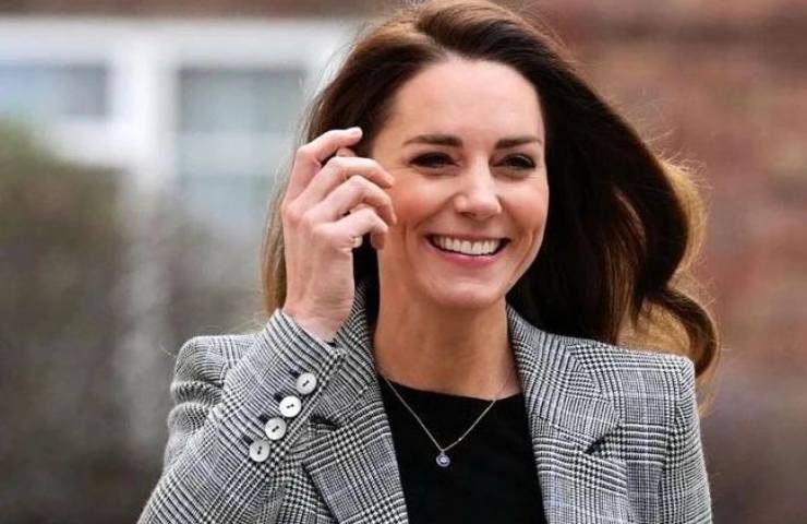 Kate Middleton gioielli accessibili collane ciondoli
