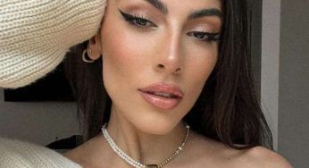 Giulia Salemi super sexy in accappatoio ci mostra come realizzare un liscio perfetto – FOTO