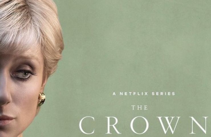 The Crown costumi