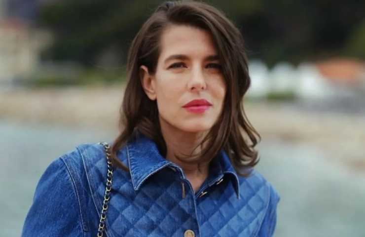 Charlotte Casiraghi giacca chanel