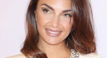 Elettra Lamborghini in versione sexy su Instagram “mostra la farfallina… “ – FOTO