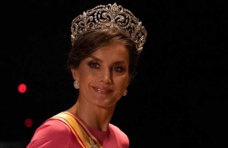 Letizia di Spagna: look da sogno