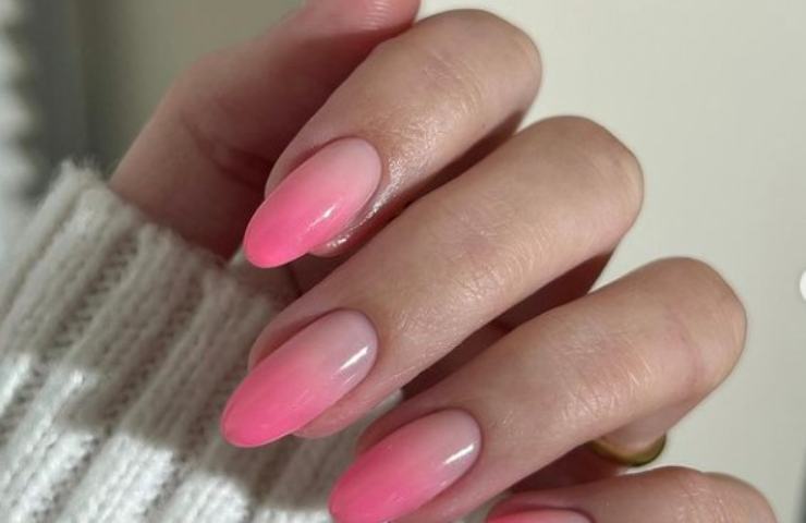 unghie almond nails