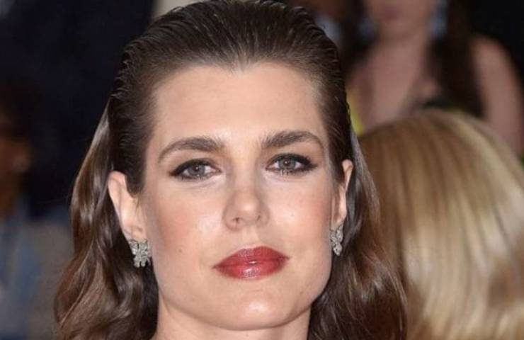 Charlotte Casiraghi gravidanza dimitri