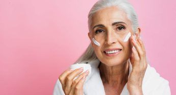 Stop alle rughe: l’ingrediente miracoloso di queste creme ti assicura una pelle di porcellana