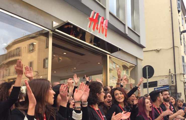 h&m decisione dipendenti