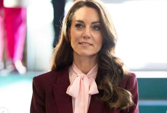 kate middleton collana