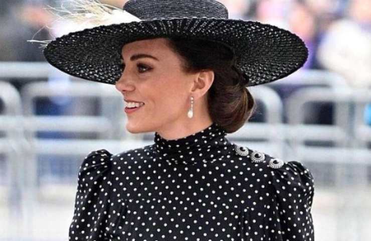 kate middleton stivaletti