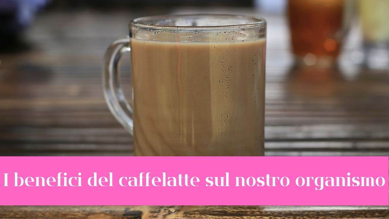 benefici caffelatte