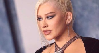 Critiche per Christina Aguilera: le unghie a forma di *** fanno piovere insulti