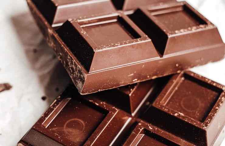 cioccolato fondente sostanze pericolose
