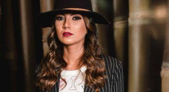 Dalla Paris Fashion Week idee super per abbinare le giacche in autunno