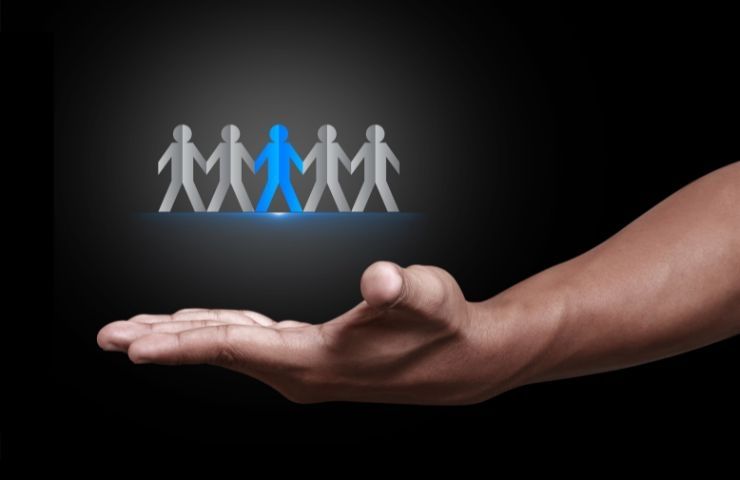 Privilegi e divisioni sociali: ecco la pretty privilege
