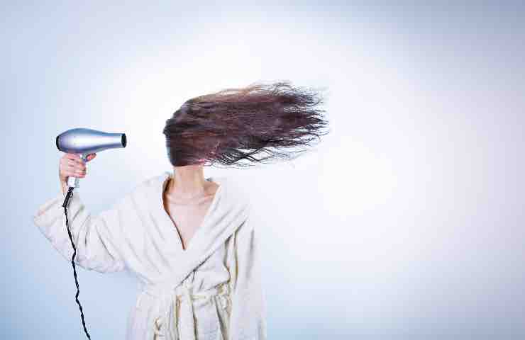 asciugare capelli velocemente trucco